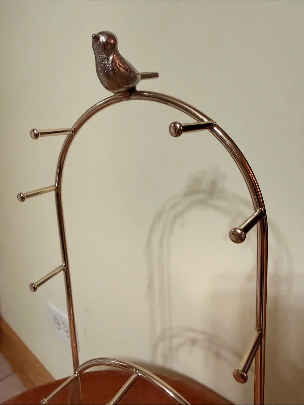 Metal arch Jewelry Stand with Bird Accent - Rose Gold